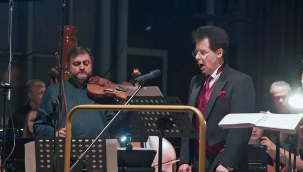 Юбилей Исаака Шварца отметили в Костроме антифашистским концертом